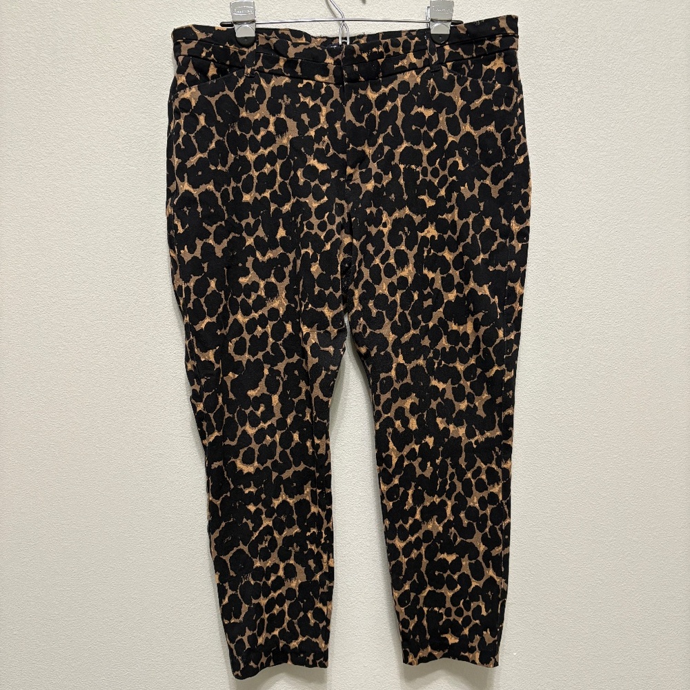 GAP Animal Print Cropped Pants - Black and Brown